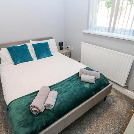 Apartment Flat 1, Omega Court